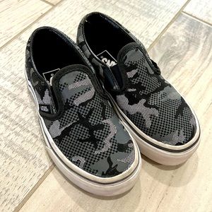 Vans camo slip ons